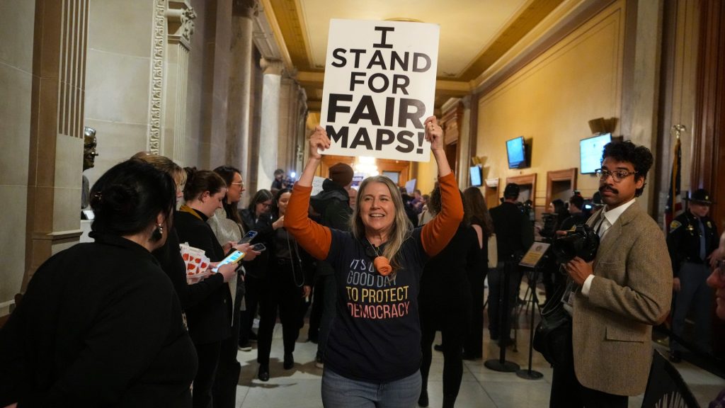 Trump goes after Indiana GOP boss after party rejects his map