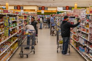 Lawmakers move to block effort to privatize military commissaries