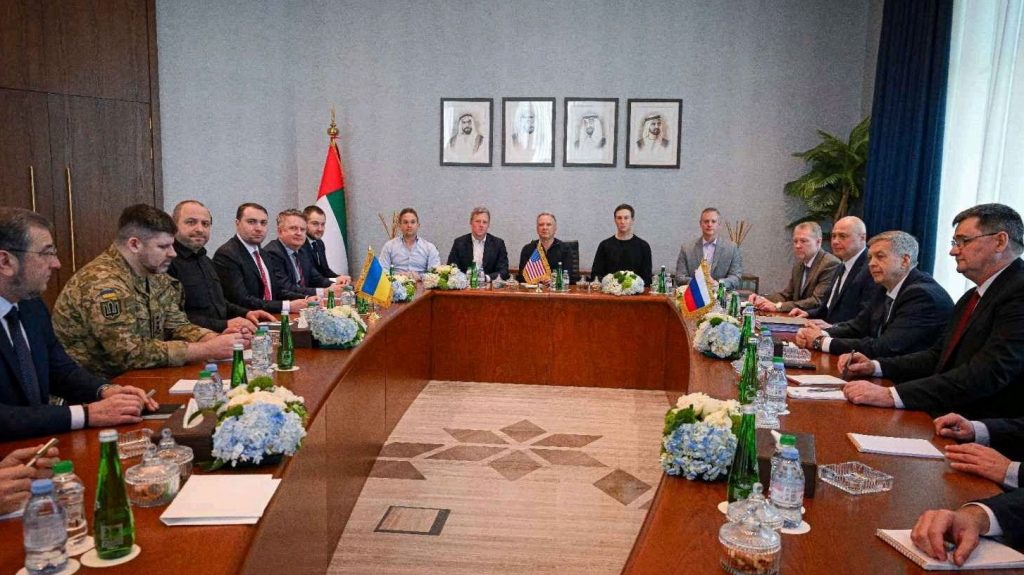 Peace talks between Ukraine and Russia to continue next week 