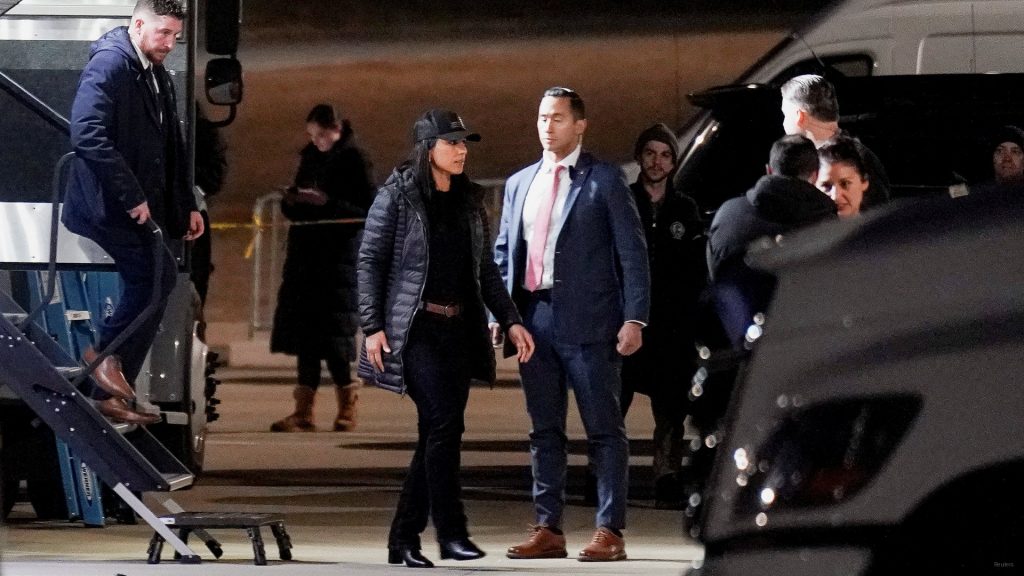 Why was DNI Tulsi Gabbard at an FBI search of a Georgia elections site?