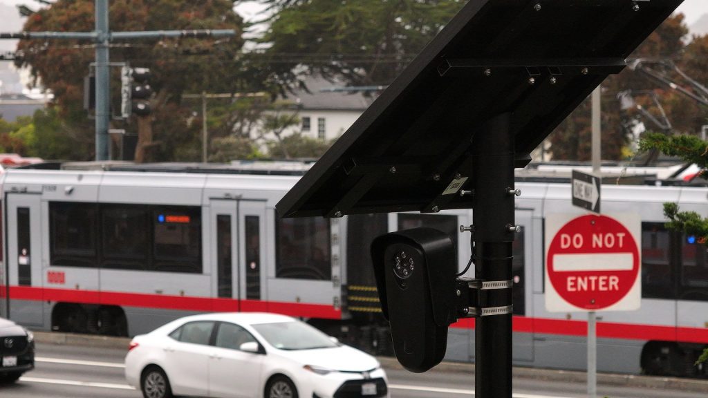 Flock threatens website hosting license plate data accidentally leaked by cops