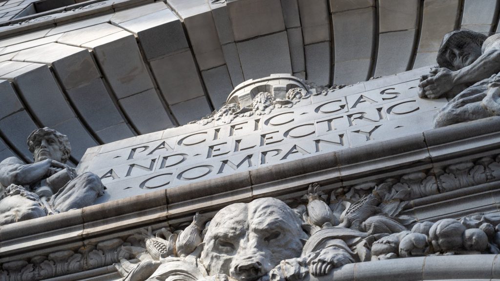 California’s PG&E cuts 2026 electric rates 5%. Not all customers will benefit