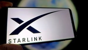 Musk’s Starlink offers free internet access in Venezuela