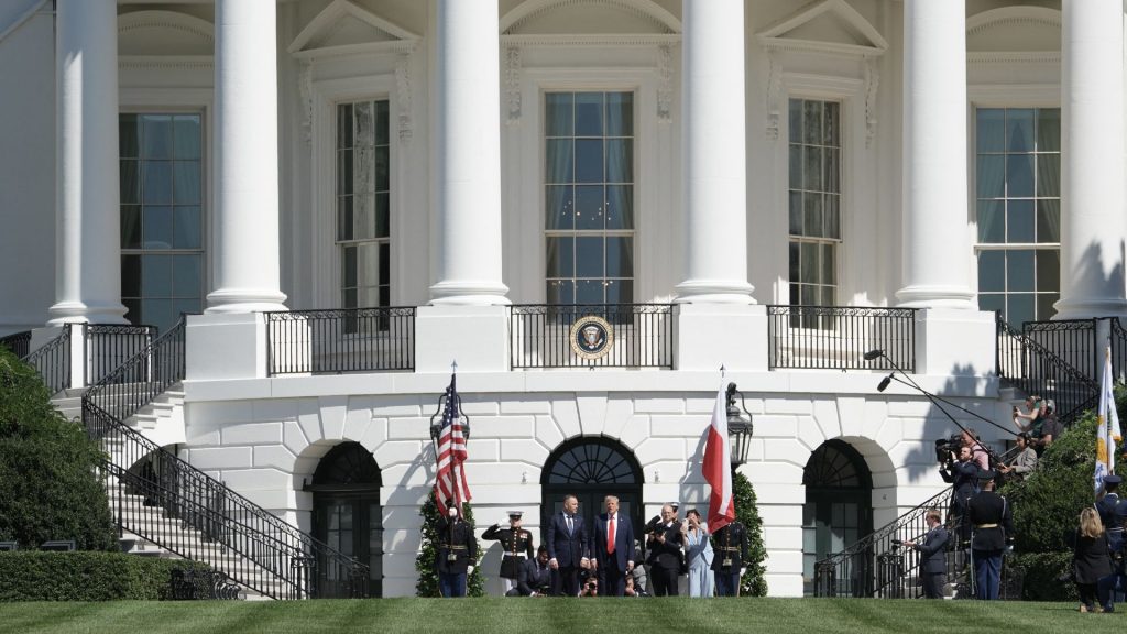 White House addition growing, but still not as big as other official residences