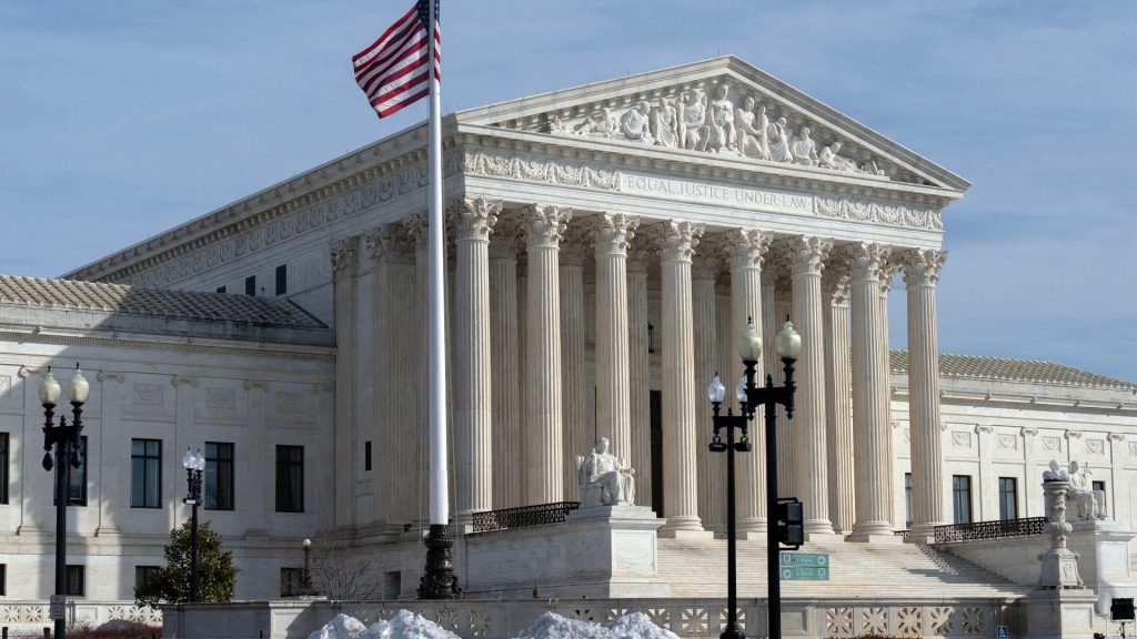 Trump raises tariffs to 15% after Supreme Court blocks trade policy