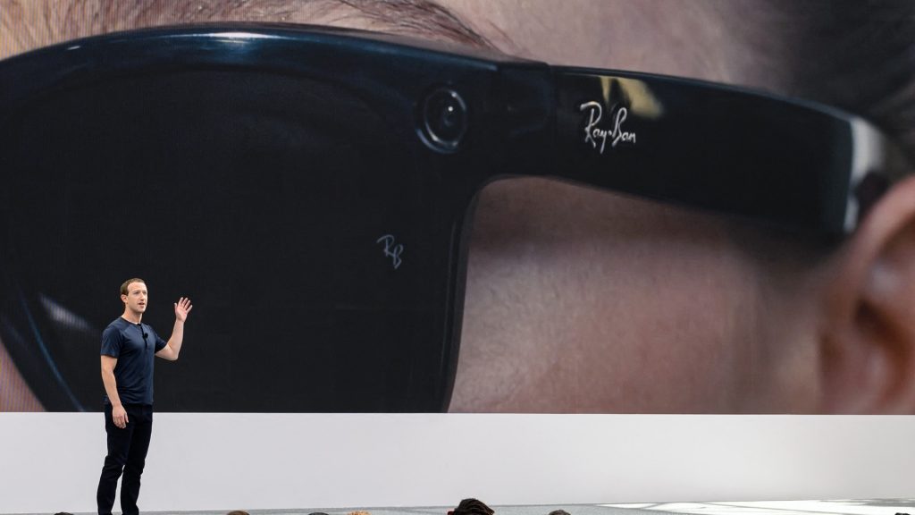 This app will alert you if it thinks someone nearby is wearing smart glasses