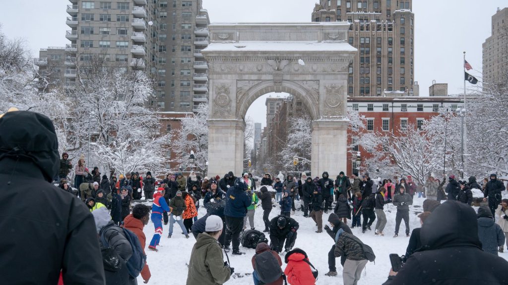 Man throws snowball hard enough to send NYPD officer to hospital, gets arrested