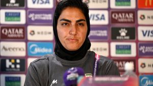 Iranian soccer captain to return to Iran, withdraws bid for asylum