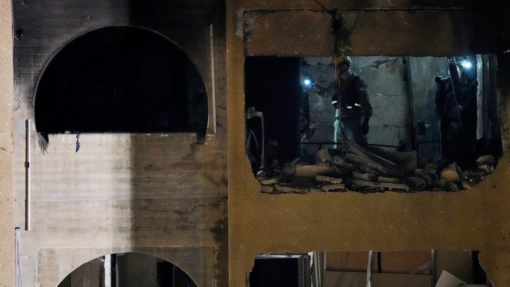 Iranian missiles hit Dimona, Arad in Israel after attack on Natanz nuclear site