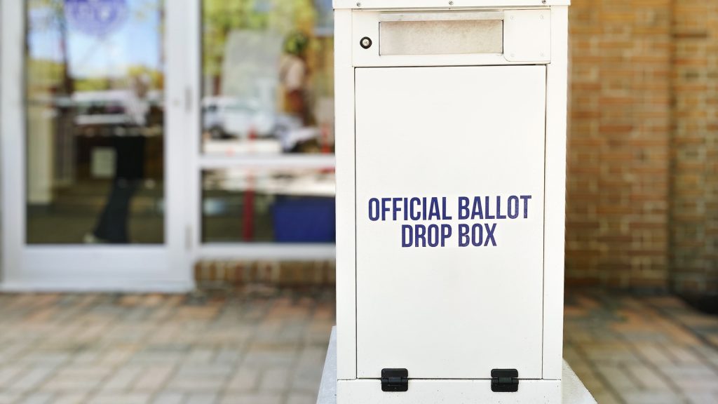 Supreme Court to hear case over mail-in ballot deadlines