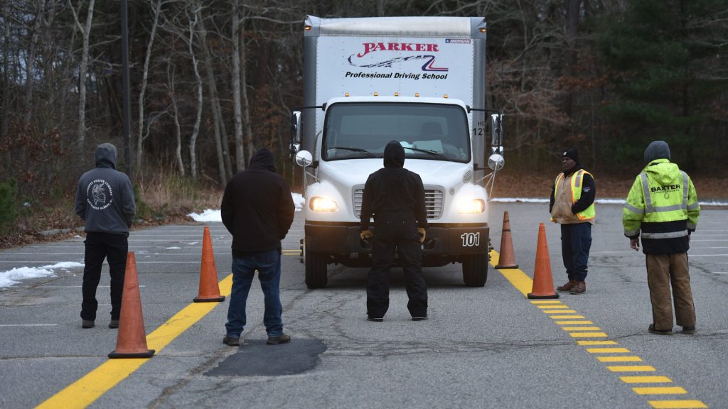 Why 200,000 immigrant truckers are losing their licenses