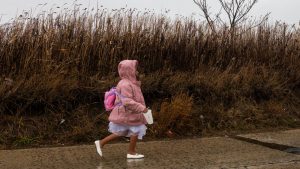 RFK seeks an $819M reduction for HHS office managing fewer lone migrant children