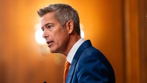 Thousands apply to be air traffic controllers after campaign targets gamers