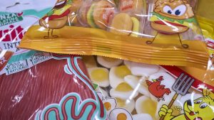 Why more states are banning sugary foods for SNAP recipients