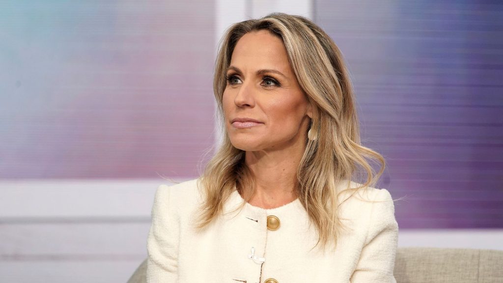 Trump replaces surgeon general pick with Fox News contributor after scrutiny