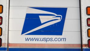 USPS pauses pension payments to avoid cash crisis