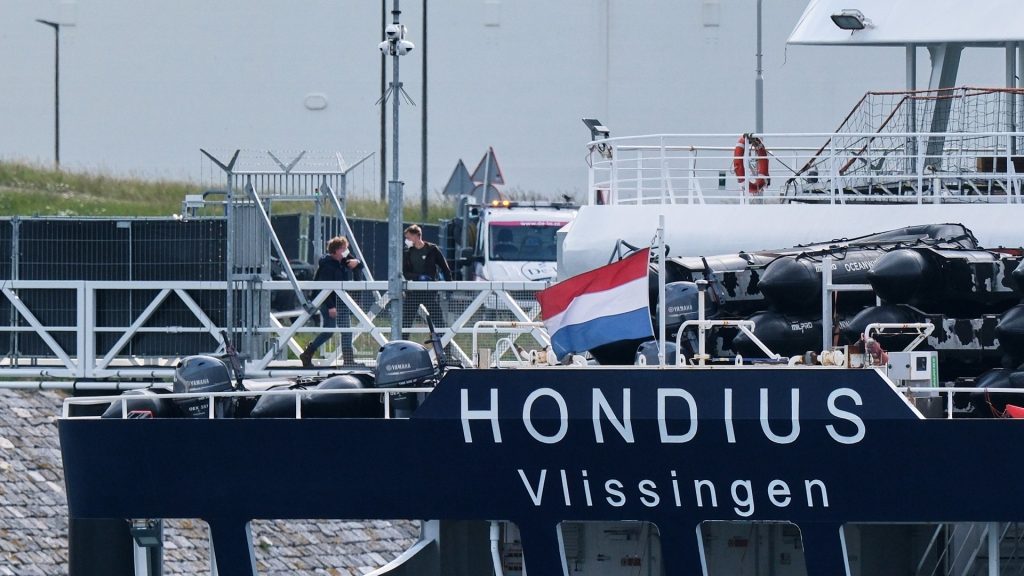 Cruise ship at center of hantavirus outbreak docks in the Netherlands