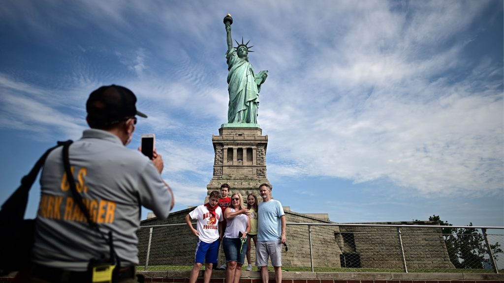 US launches new fact-checking platform to combat declining international tourism 