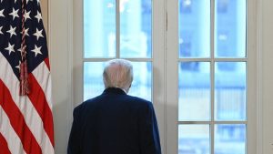 Trump $1B ballroom plan becomes midterm weapon for Democrats