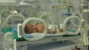 More infants are going into NICU. Two states want to give their parents more time off
