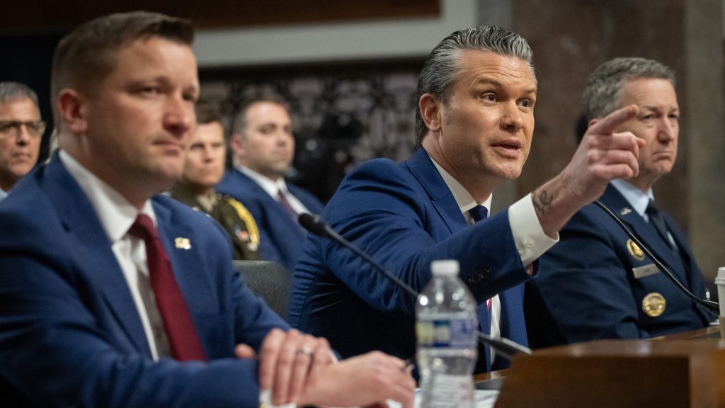 War powers deadline hits as White House and Congress split on Iran