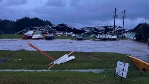 Hundreds of homes damaged as tornadoes rip through Mississippi, injuring at least 17