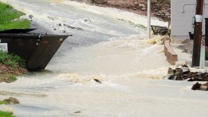 Flash flooding leads to fatalities, state of emergency in Kentucky