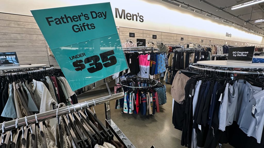 Dad finally gets his due: Father’s Day spending is headed for a record