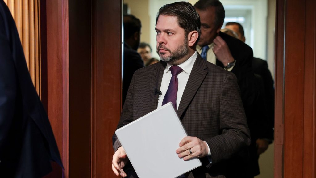 Sen. Gallego seeks apology after Senate ends sexual misconduct inquiry