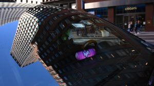 Ride-share rivals unite to fight new law protecting drivers