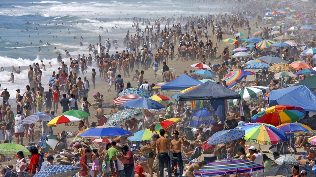 Do beach umbrellas kill millions? How Google perpetuates a legend