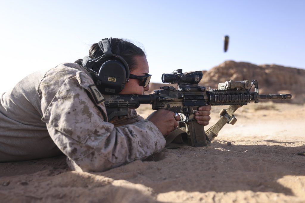 Debate over women in combat prompts NDAA battles