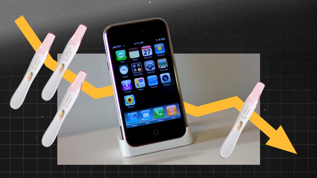 New study blames iPhones for a significant drop in US fertility rates through the recession