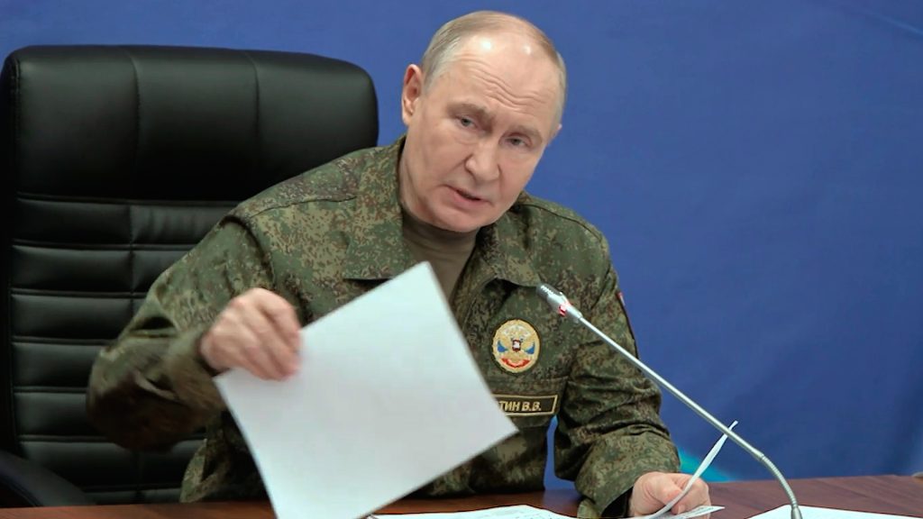 Trump has separate phone calls with Vladimir Putin, Volodymyr Zelenskyy