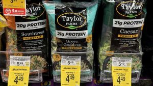 Iceberg lettuce recalled in 27 states to stem cyclospora outbreak