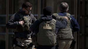 Deputy US marshal killed during Louisiana fugitive arrest