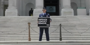 Air Force major restricted to DC base, under investigation after uniformed protest