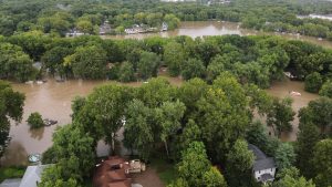 At least 6 people dead because of historic floods in Indiana