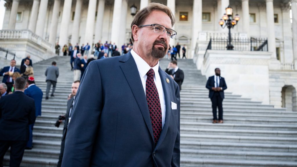 Rep. Edwards faces censure after ethics probe finds pattern of harassment