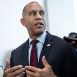 Jeffries quietly meets with Jared Kushner as House control hangs in balance: Report