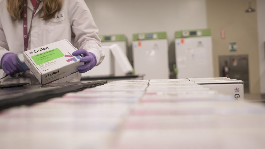 FDA panel backs Galleri blood test that screens for more than 50 cancers