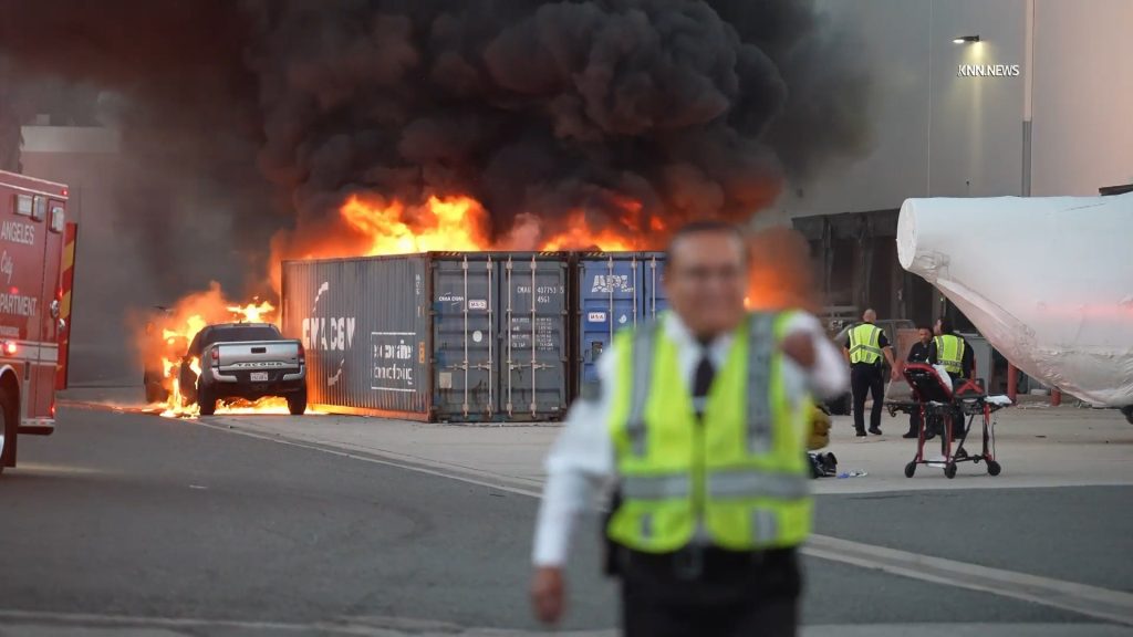 3 killed as news helicopter crashes while covering deadly bus crash in LA