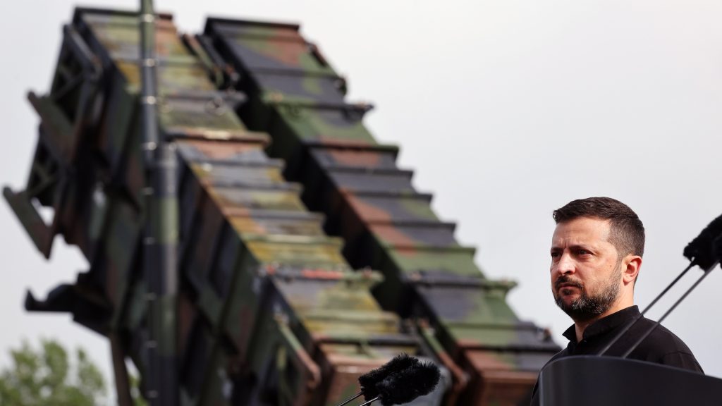 Ukraine awaits Patriot missiles as Trump-Zelenskyy rift widens