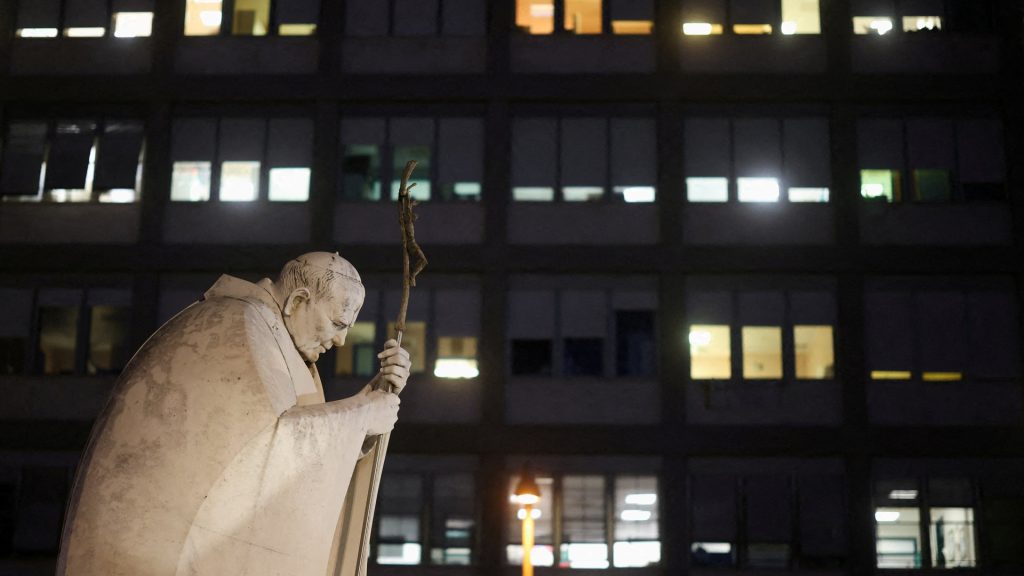 Pope Leo XIV diagnosed with cancer, undergoes successful lung surgery