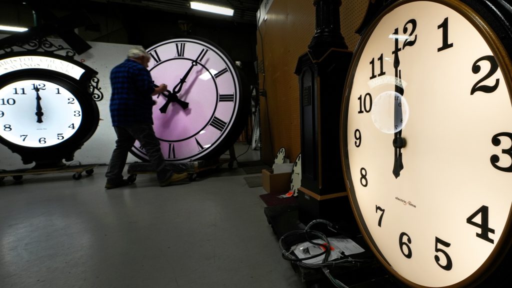 Trump puts Arkansas senator on speed dial in daylight saving time fight