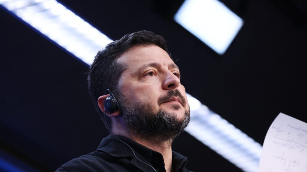 Zelenskyy, US lawmakers criticize Trump for waiving Russian sanctions in Lindsey Graham Act