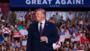 Trump again promises $5,000 checks but few Americans think he’ll send them