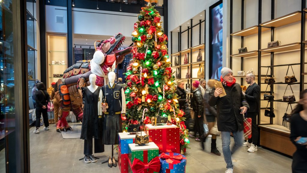 Retailers expect big spending for holidays. Rising prices could dampen consumers’ spirits