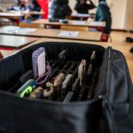 Bipartisan bill would reward states for banning cellphones in schools