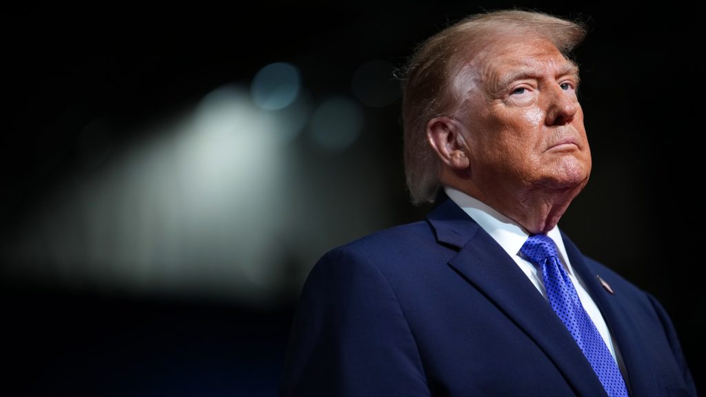 After initial cancellation, Trump will attend rallies in Iowa and Kansas